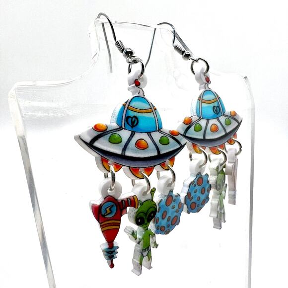 UFO Earrings - Alien Earrings - Space Earrings - Alien Accessories - Flying Sauc - Picture 2 of 8